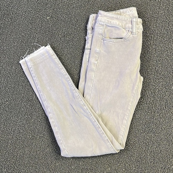 🚨CLEARANCE B1123-44 American Eagle Jeans - Picture 2 of 4